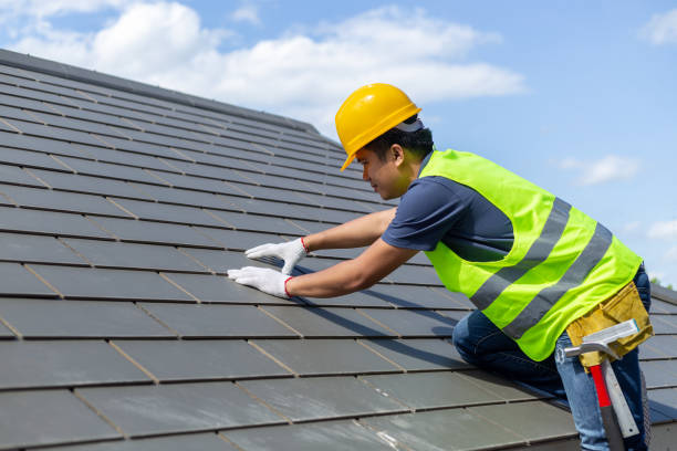 Best Commercial Roof Installation  in Evansville, WI
